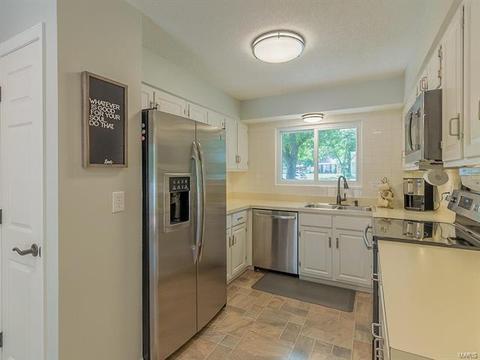 2 Sugar Hill Ct, Manchester, MO 63021 photo 14