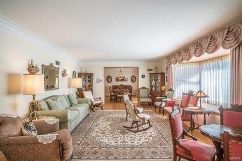 11601 Fallbrook, Saint Louis, MO 63131 photo 6