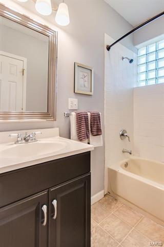 331 Eldridge Ave, Saint Louis, MO 63119 photo 18