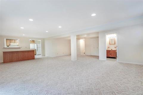 1087 Johanna Dr, Ballwin, MO 63021 photo 23