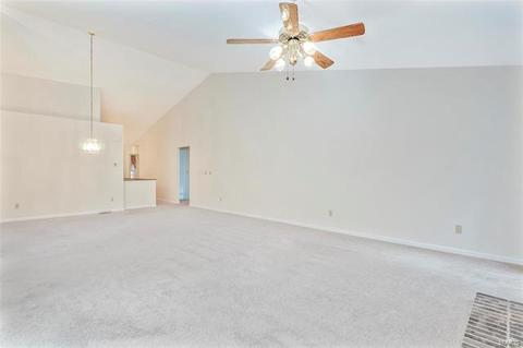 1087 Johanna Dr, Ballwin, MO 63021 photo 6