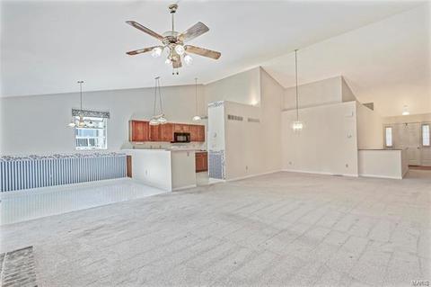 1087 Johanna Dr, Ballwin, MO 63021 photo 3