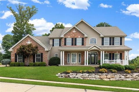 1007 Kiefer Ridge Dr, Ballwin, MO 63021 photo 1