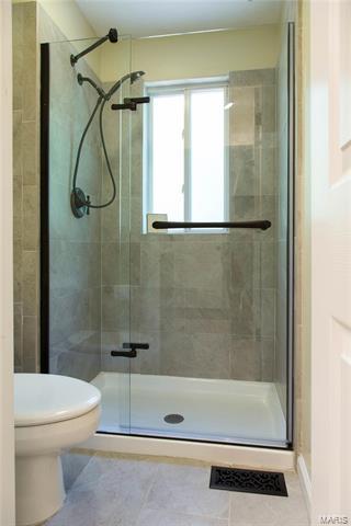 500 Iron Lantern Dr, Ballwin, MO 63011 photo 20