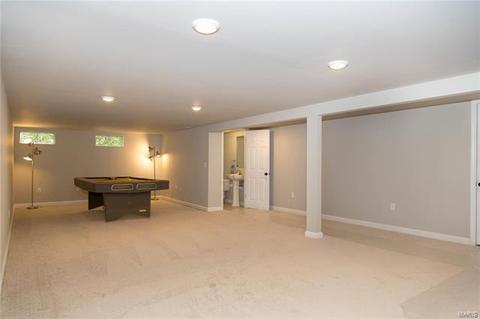 500 Iron Lantern Dr, Ballwin, MO 63011 photo 6