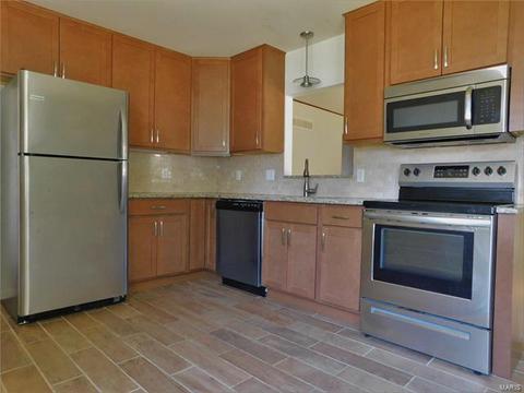 300 Stephanie Ln, Manchester, MO 63011 photo 7