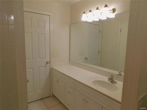 300 Stephanie Ln, Manchester, MO 63011 photo 22