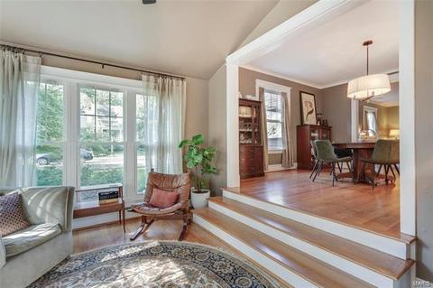 301 E Swon Ave, Saint Louis, MO 63119 photo 14