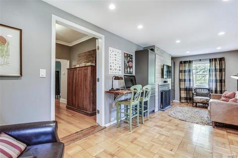 301 E Swon Ave, Saint Louis, MO 63119 photo 16