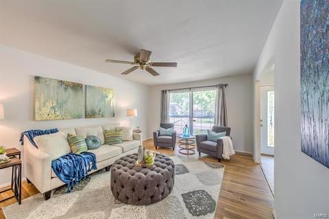 1364 Virginia Dr, Ellisville, MO 63011 photo 3