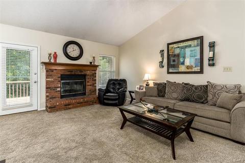 34 Dunmore Cir, O'fallon, MO 63368 photo 6