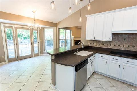 5697 Wrenwyck Pl, Weldon Spring, MO 63304 photo 26