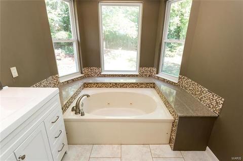 5697 Wrenwyck Pl, Weldon Spring, MO 63304 photo 41