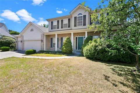 15 Remington Pl, Ballwin, MO 63021 photo 3