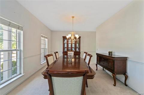 15 Remington Pl, Ballwin, MO 63021 photo 6