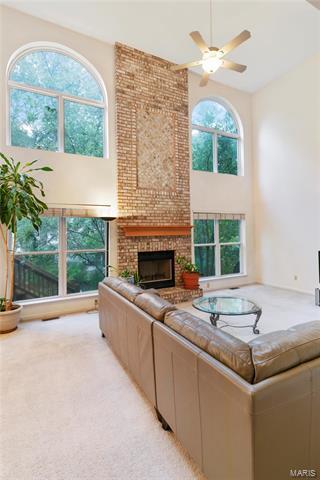 15 Remington Pl, Ballwin, MO 63021 photo 14