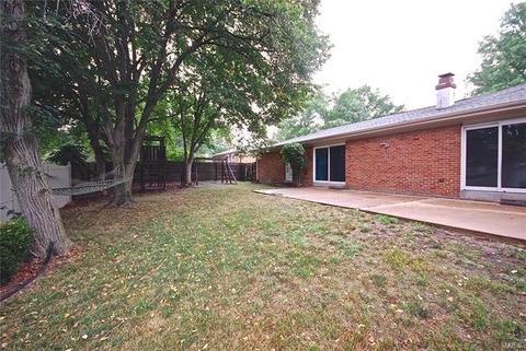 578 Monroe Mill Dr, Ballwin, MO 63011 photo 34