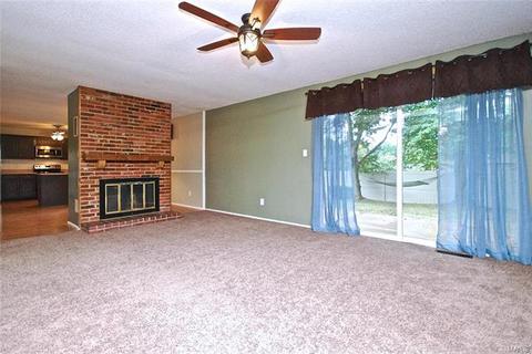 578 Monroe Mill Dr, Ballwin, MO 63011 photo 6