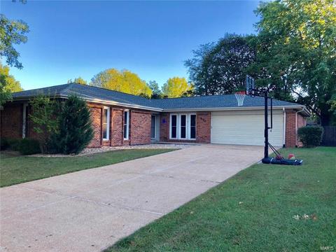 578 Monroe Mill Dr, Ballwin, MO 63011 photo 1