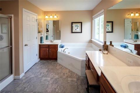 519 Joyce Ann Dr, Manchester, MO 63021 photo 16