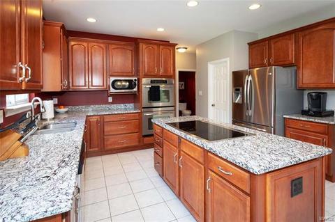 519 Joyce Ann Dr, Manchester, MO 63021 photo 6