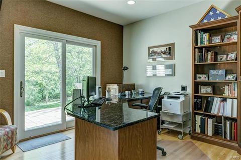 1527 Carman Rd, Ballwin, MO 63021 photo 15