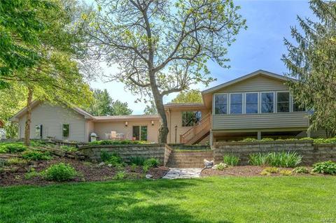1527 Carman Rd, Ballwin, MO 63021 photo 46