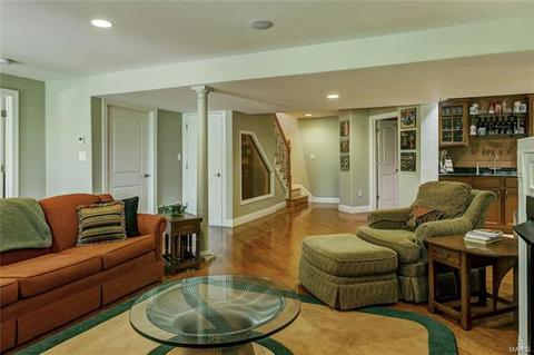 1527 Carman Rd, Ballwin, MO 63021 photo 30
