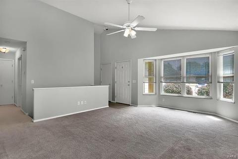 23 Kingspointe, Saint Peters, MO 63376 photo 8