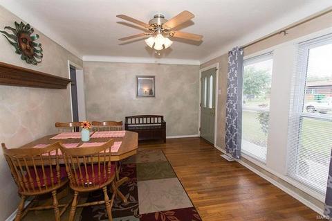317 View Point Ln, Lake Saint Louis, MO 63367 photo 6