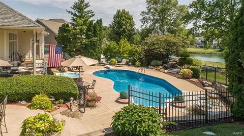 572 Malinmor Dr, Weldon Spring, MO 63304 photo 9
