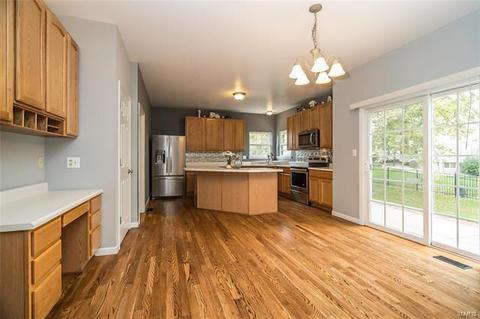 445 Mannington Dr, Saint Peters, MO 63376 photo 26