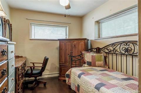 7427 Sharp Ave, Saint Louis, MO 63116 photo 19