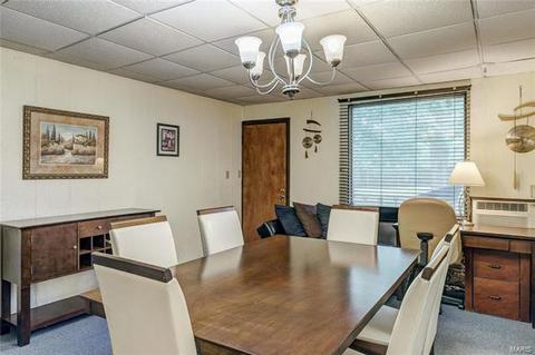 7427 Sharp Ave, Saint Louis, MO 63116 photo 14