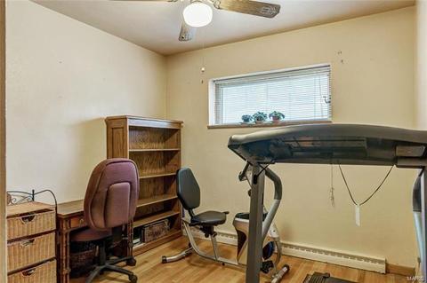 7427 Sharp Ave, Saint Louis, MO 63116 photo 17