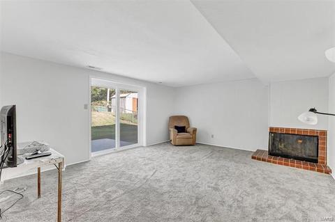 903 Oklahoma Ave, Ballwin, MO 63021 photo 23