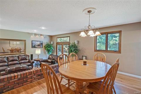 509 Gatehall, Ballwin, MO 63011 photo 10