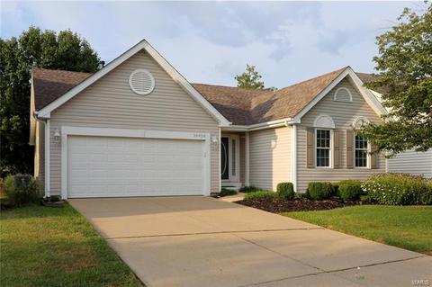 16920 Hickory Crest Dr, Wildwood, MO 63011 photo 2
