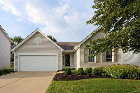 16920 Hickory Crest Dr, Wildwood, MO 63011 photo 1