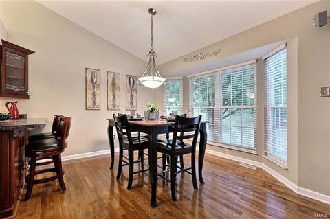 16920 Hickory Crest Dr, Wildwood, MO 63011 photo 8