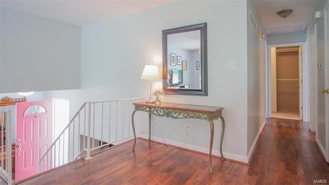 9 Rainfield Ct, Ballwin, MO 63021 photo 3