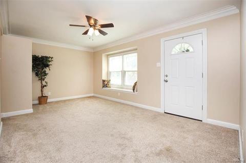 417 Hillcrest Blvd, Ballwin, MO 63021 photo 5
