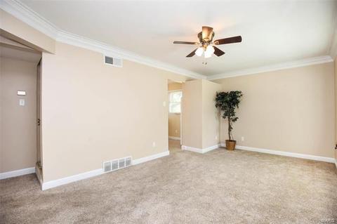 417 Hillcrest Blvd, Ballwin, MO 63021 photo 7