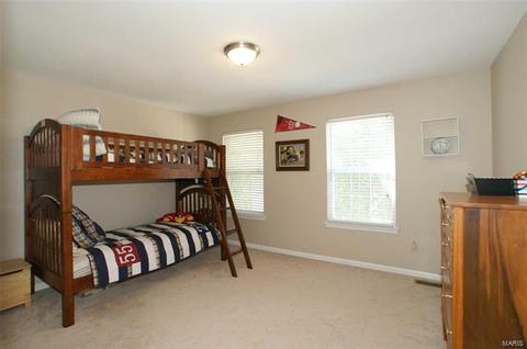 153 Valleybrook Dr, O'fallon, MO 63368 photo 21