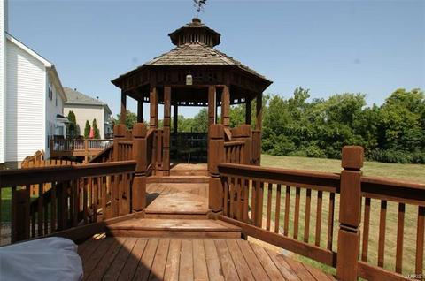 153 Valleybrook Dr, O'fallon, MO 63368 photo 31