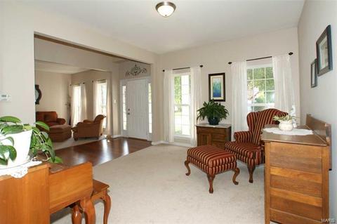 153 Valleybrook Dr, O'fallon, MO 63368 photo 38