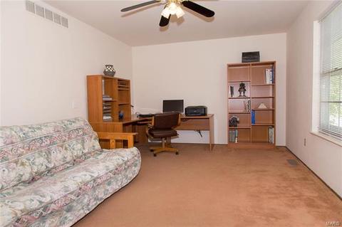 818 Forest Vlg, Ballwin, MO 63021 photo 4
