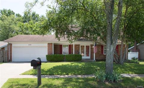 818 Forest Vlg, Ballwin, MO 63021 photo 2
