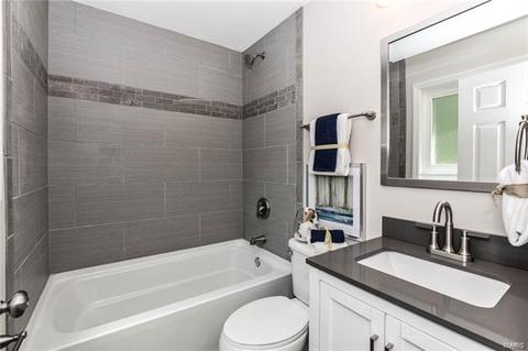 413 Scottfield Ter, Ballwin, MO 63011 photo 25