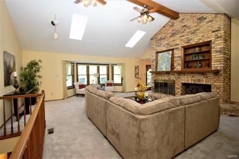 323 Redwood Forest Ct, Ballwin, MO 63021 photo 11
